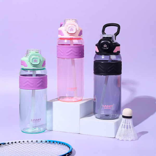 Botella infantil 700 ML